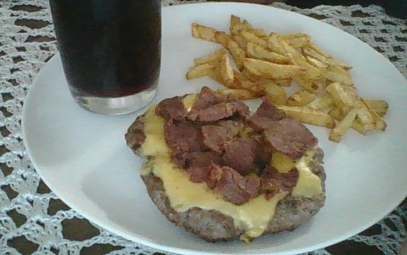 Hamburguer Caseiro da Duda