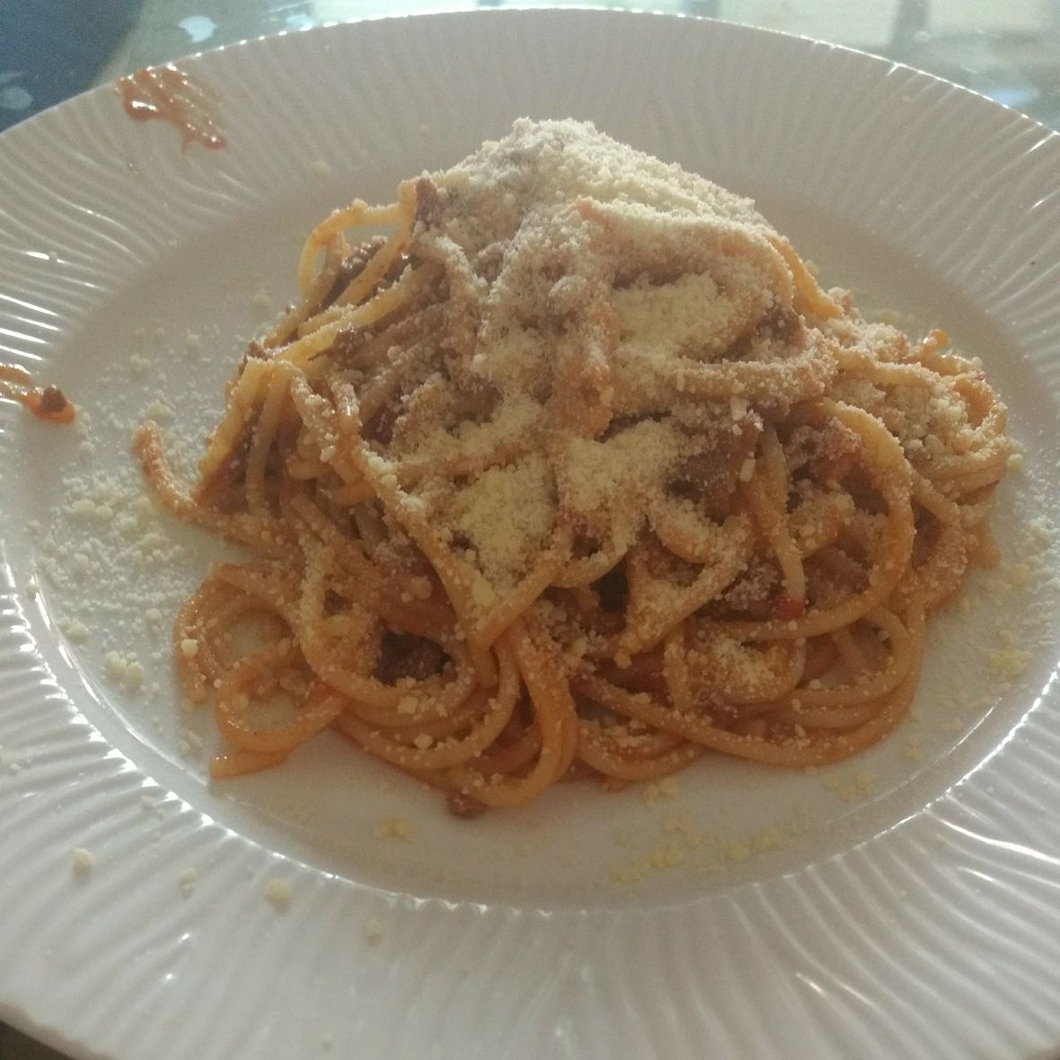 Macarrão à bolonhesa (o macarrão que você tem que comer)