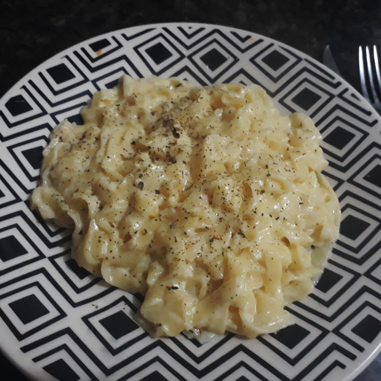 Macarrão ao molho Branco Fácil