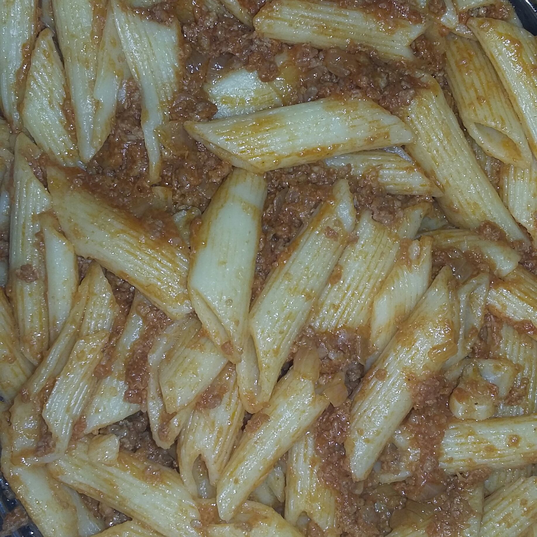 Macarrão com molho de carne