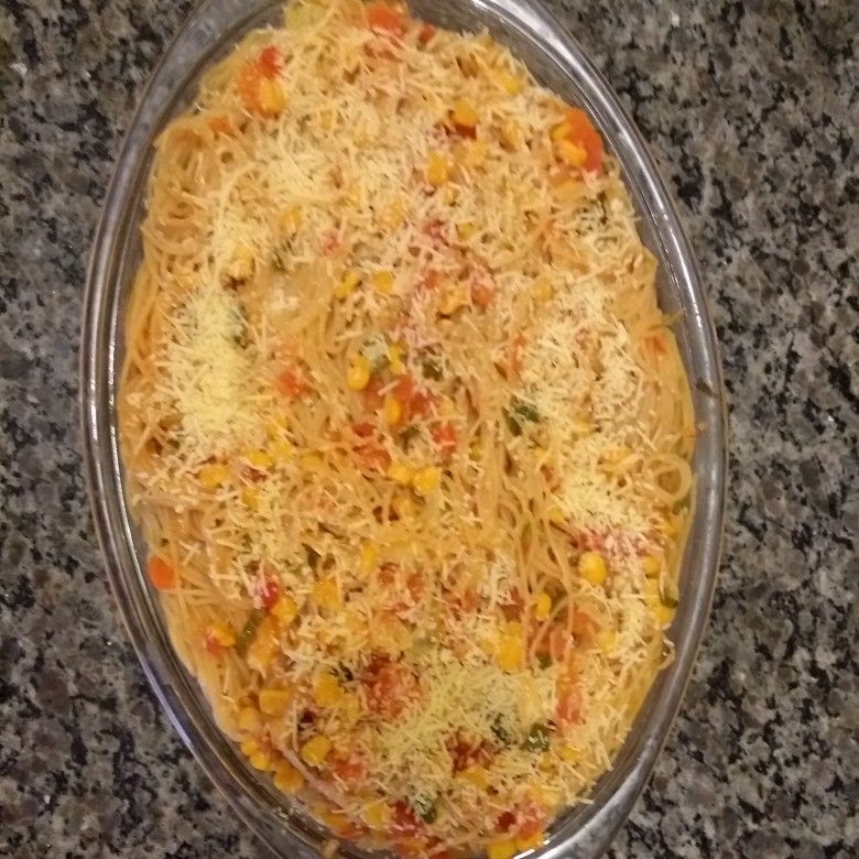 Macarrão de almoço de domingo rápido e fácil