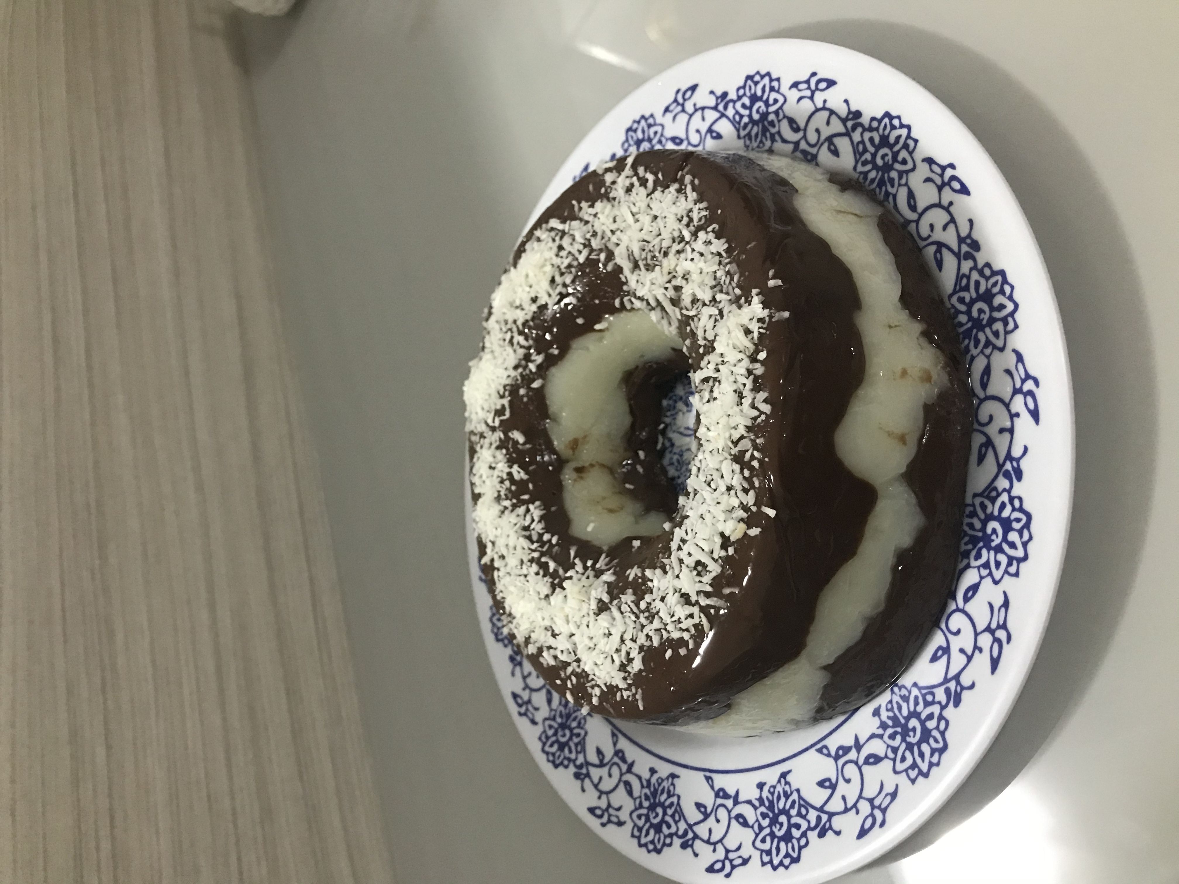 Manjar de chocolate com coco