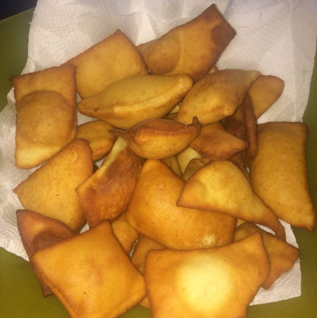 Massinha de pão frita simples