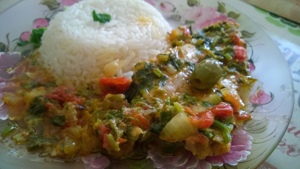 Moqueca de filés de merluza (Lúcio Cezar)