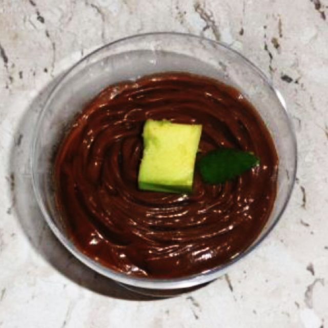 Mousse de abacate com cacau