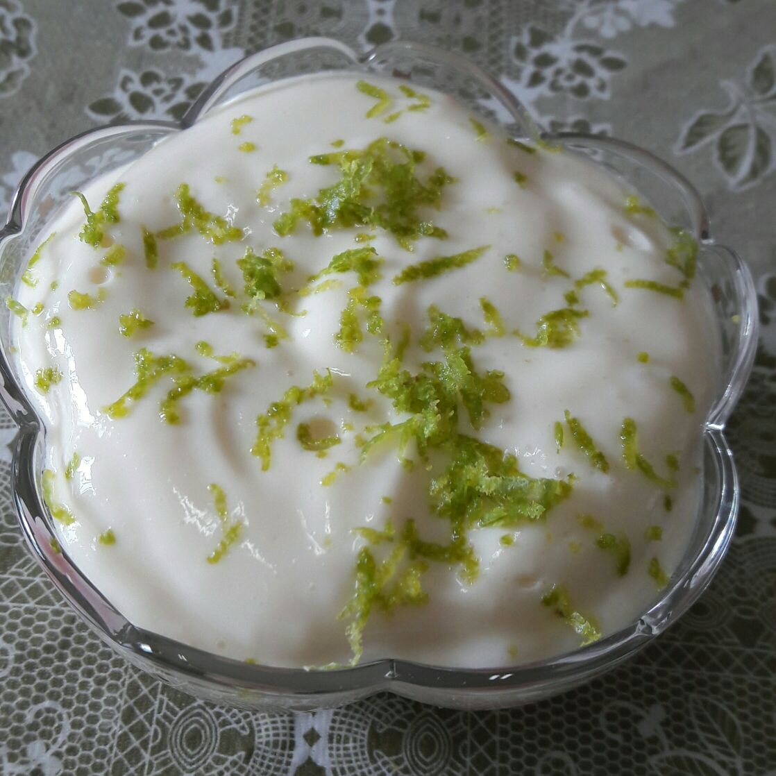 Mousse de limão delicioso