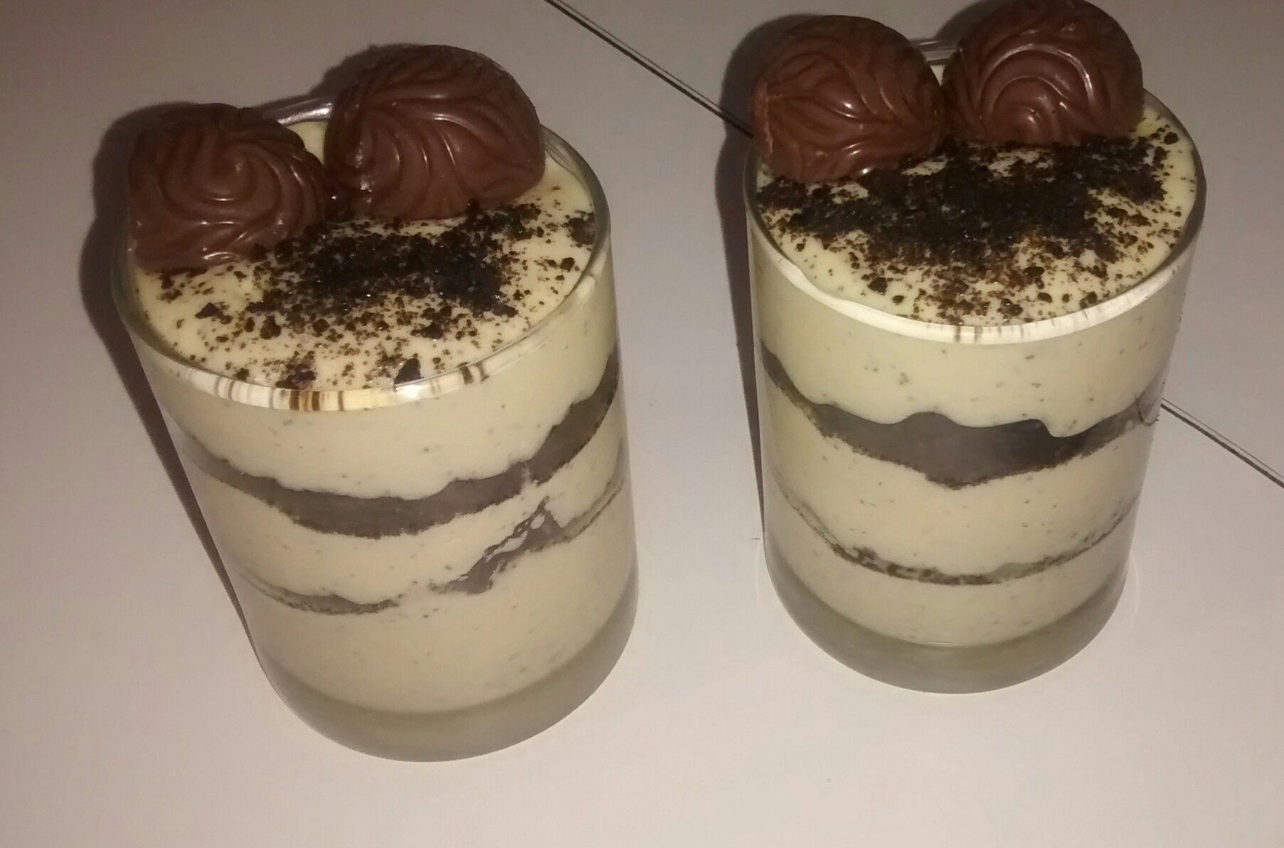 Mousse de maracujá com bolacha negresco