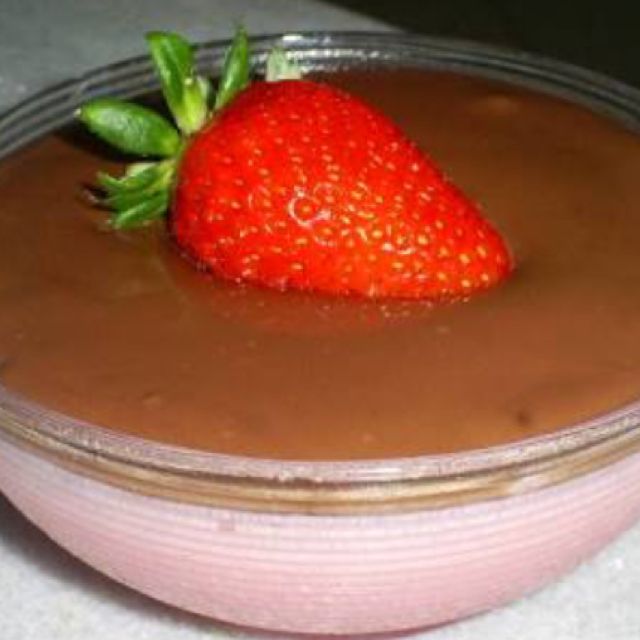 Mousse de morango com chocolate