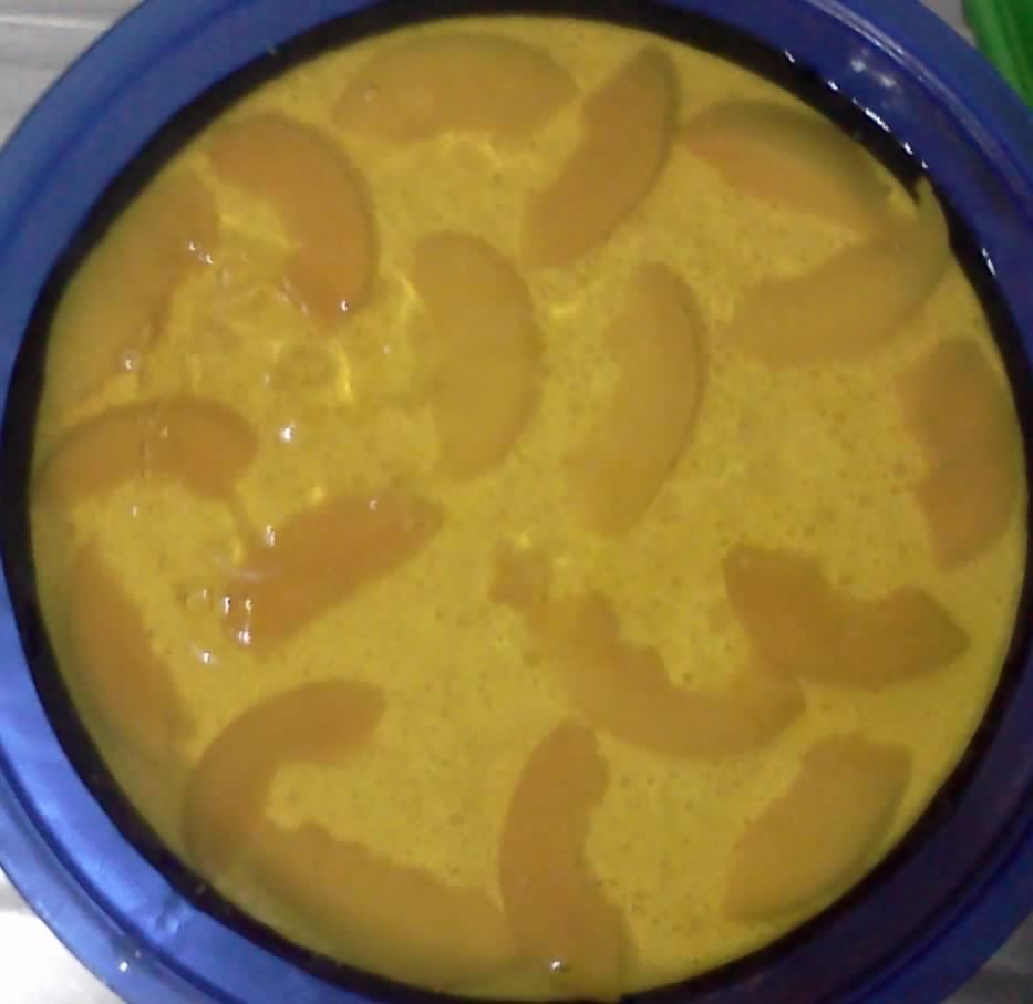 Mousse de pêssego com gelatina