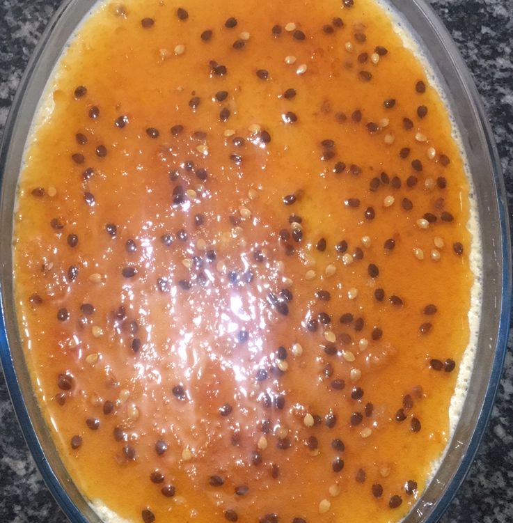 Mousse "mara" de maracujá