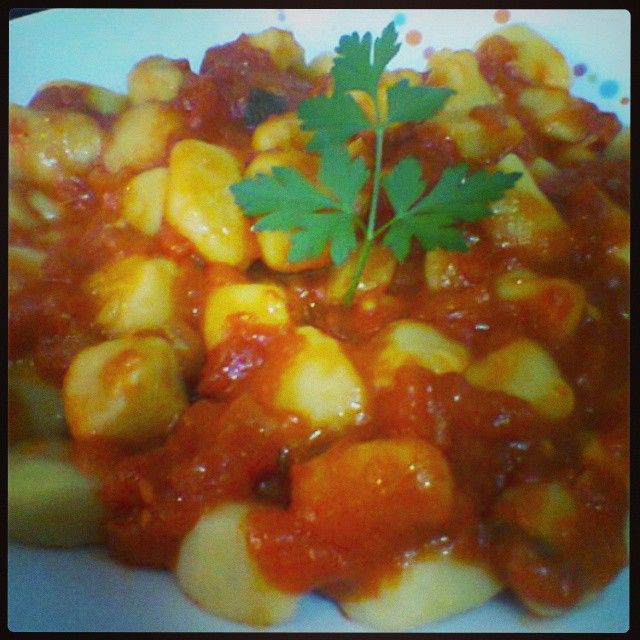 Nhoque de batata doce ao molho sugo