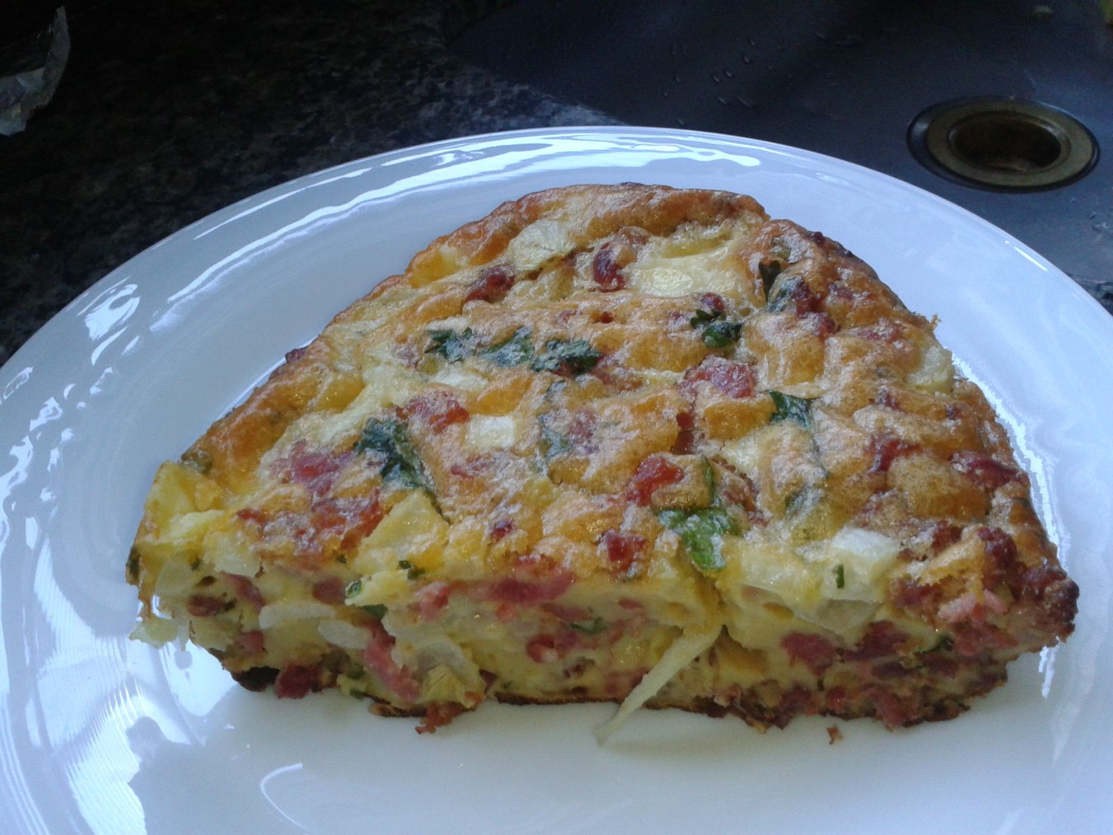 Omelete de forno com linguiça