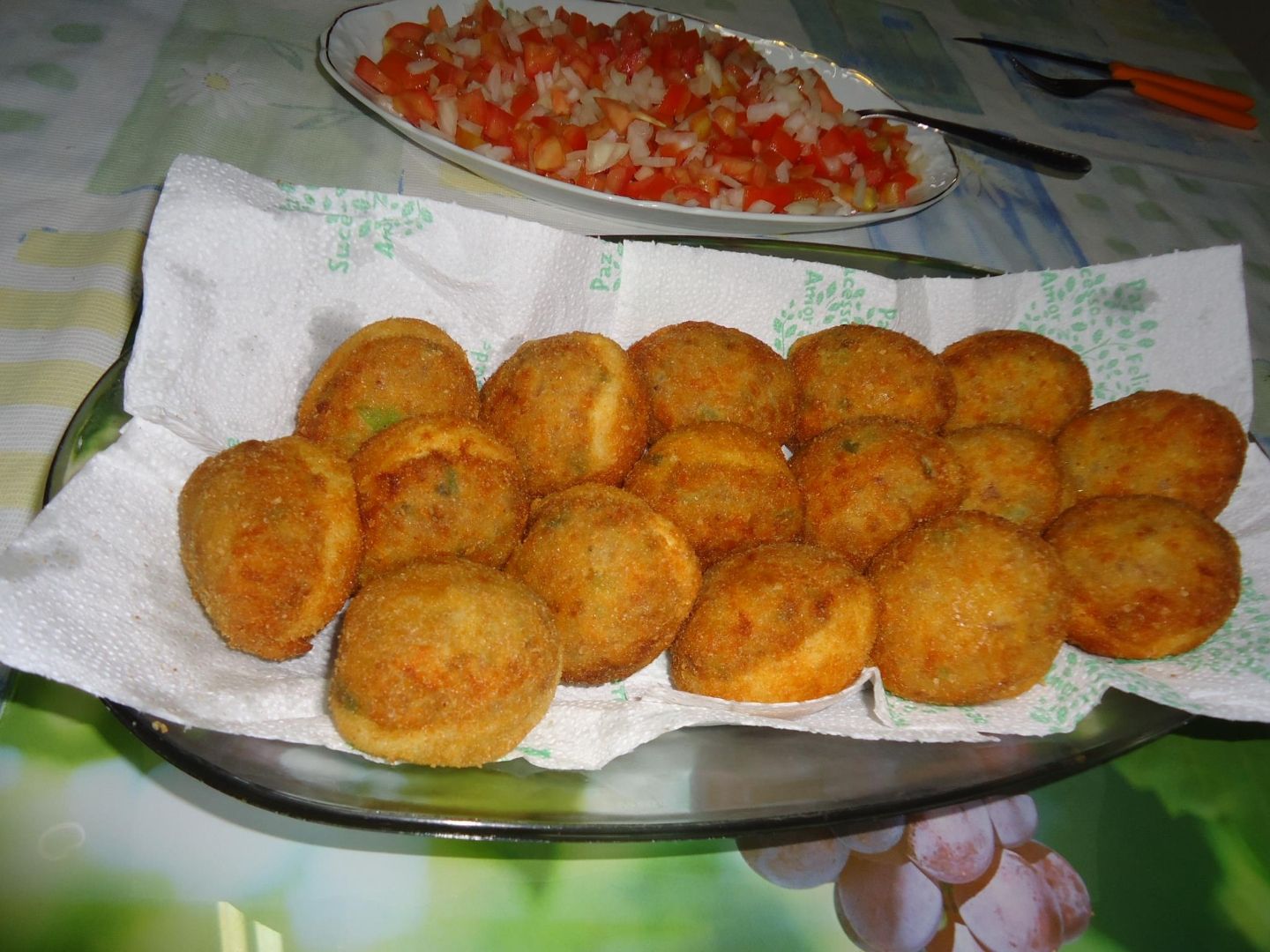 Ovos recheados à milanesa delicioso