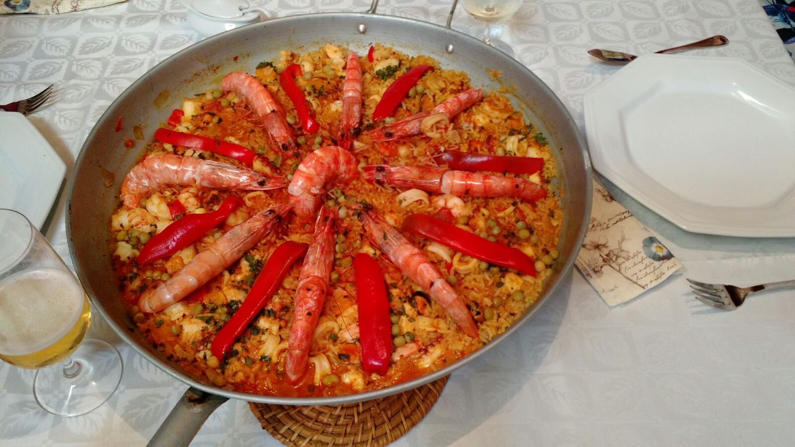 Paella de frutos do mar