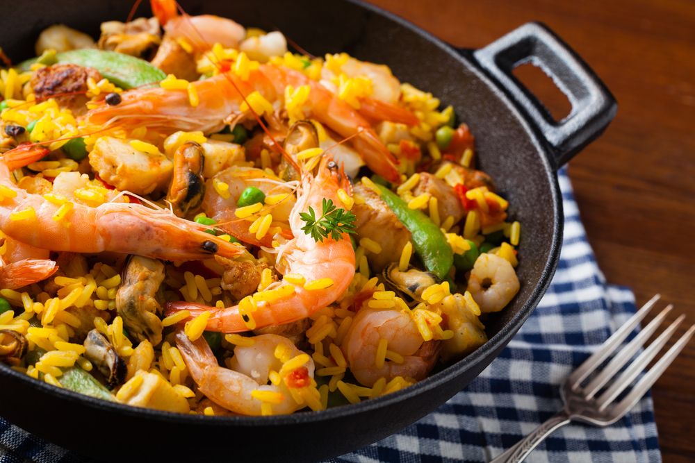 Paella espanhola tradicional