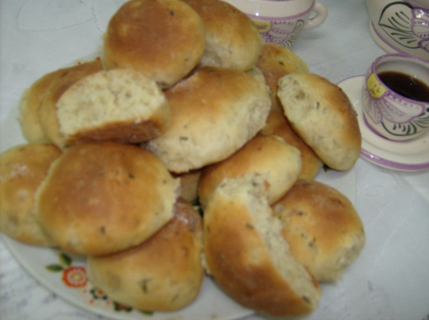 Pãezinhos de Cebola e Cebolinha