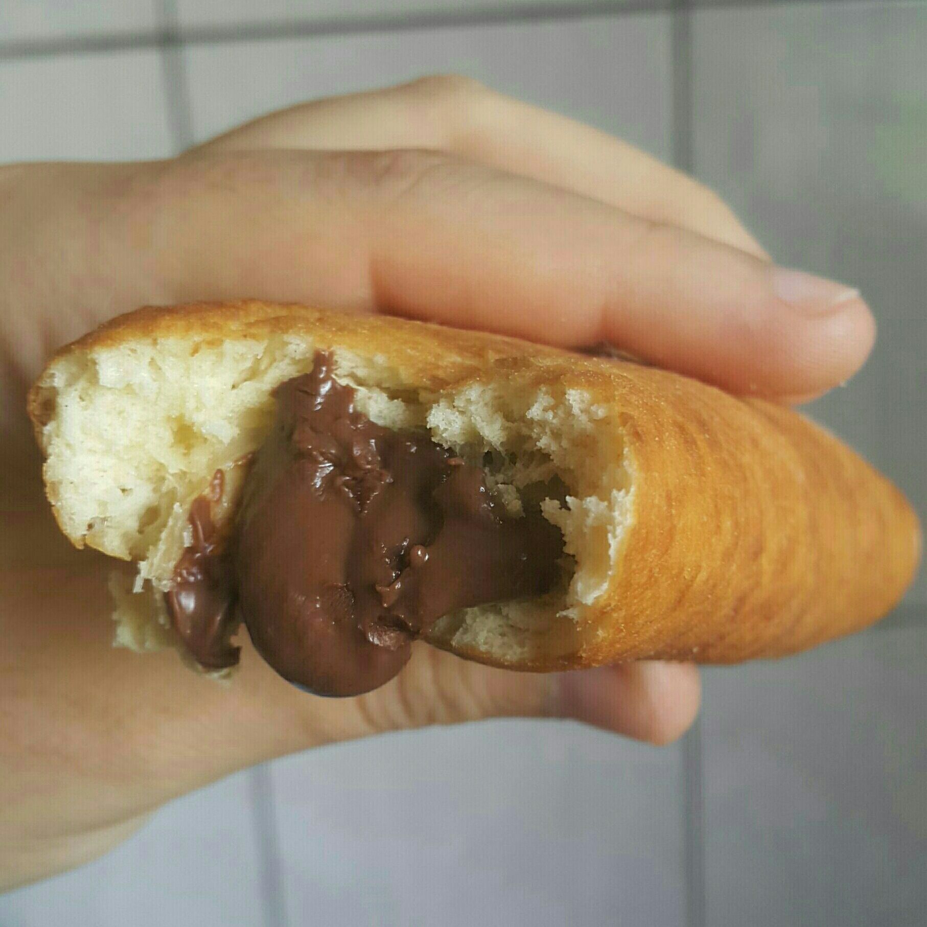 Pão com creme de avelã