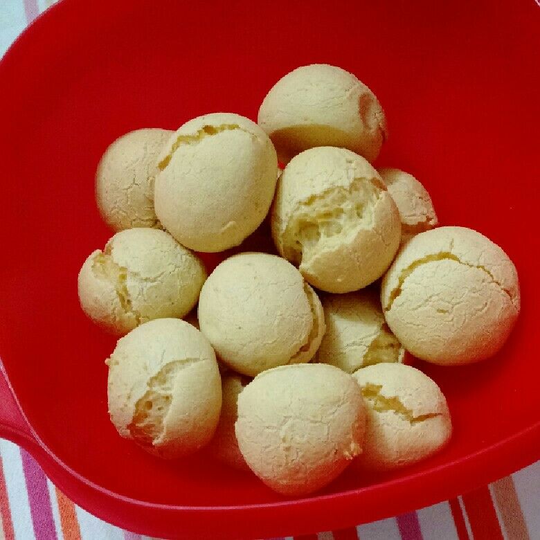 Pão de queijo sem leite (para alérgicos)