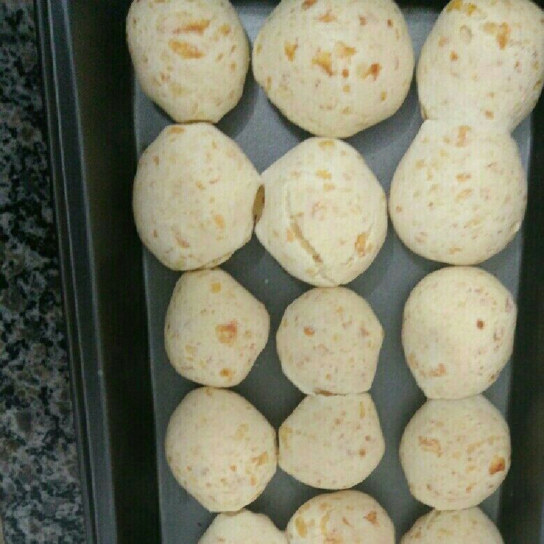 Pão de queijo simples e saboroso