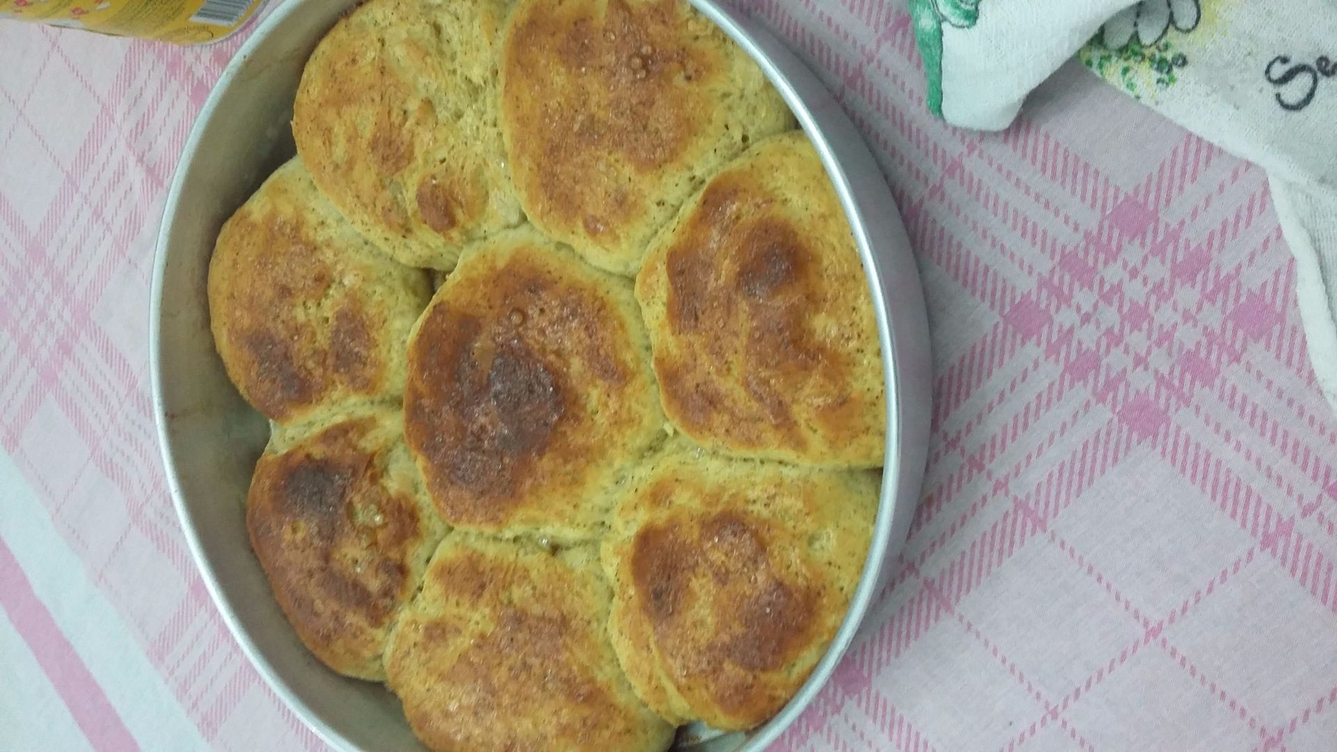 Pão doce com canela