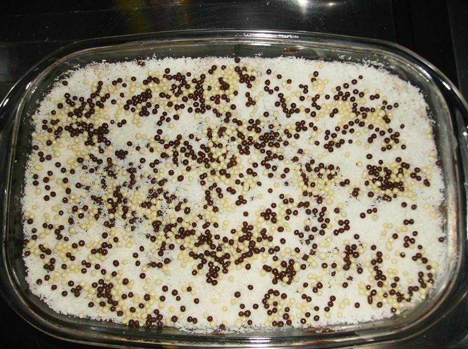 Pavê de brigadeiro com beijinho