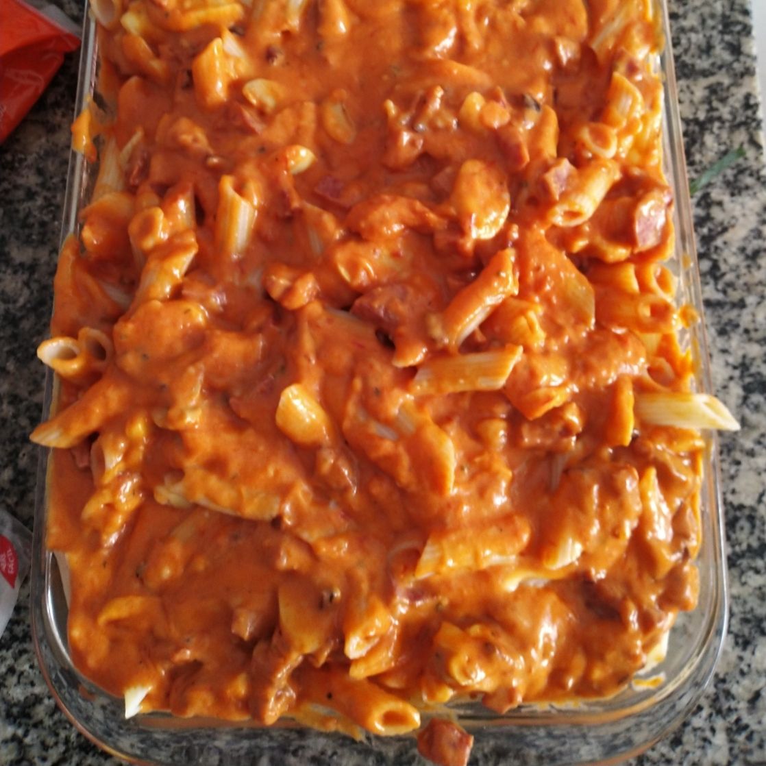 Penne ao molho de requeijão e bacon