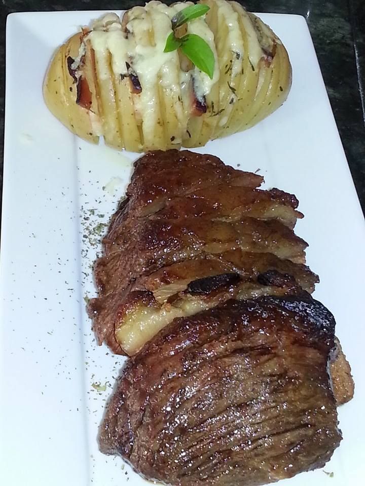 Picanha com batatas hasselback – Calazans