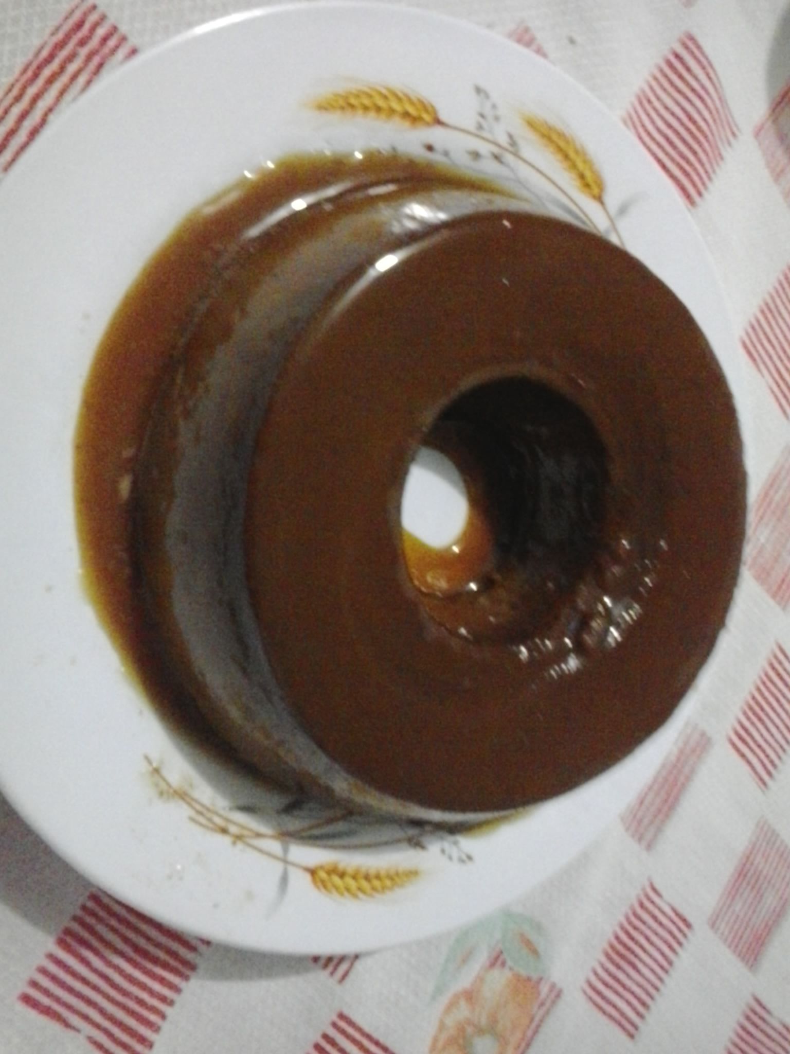 Pudim de chocolate e leite condensado