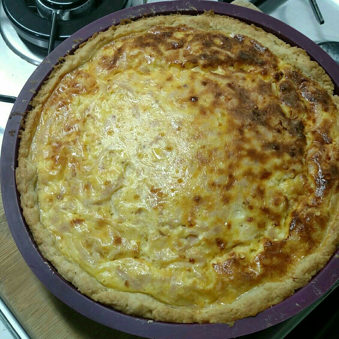 Quiche de provolone e peito de peru