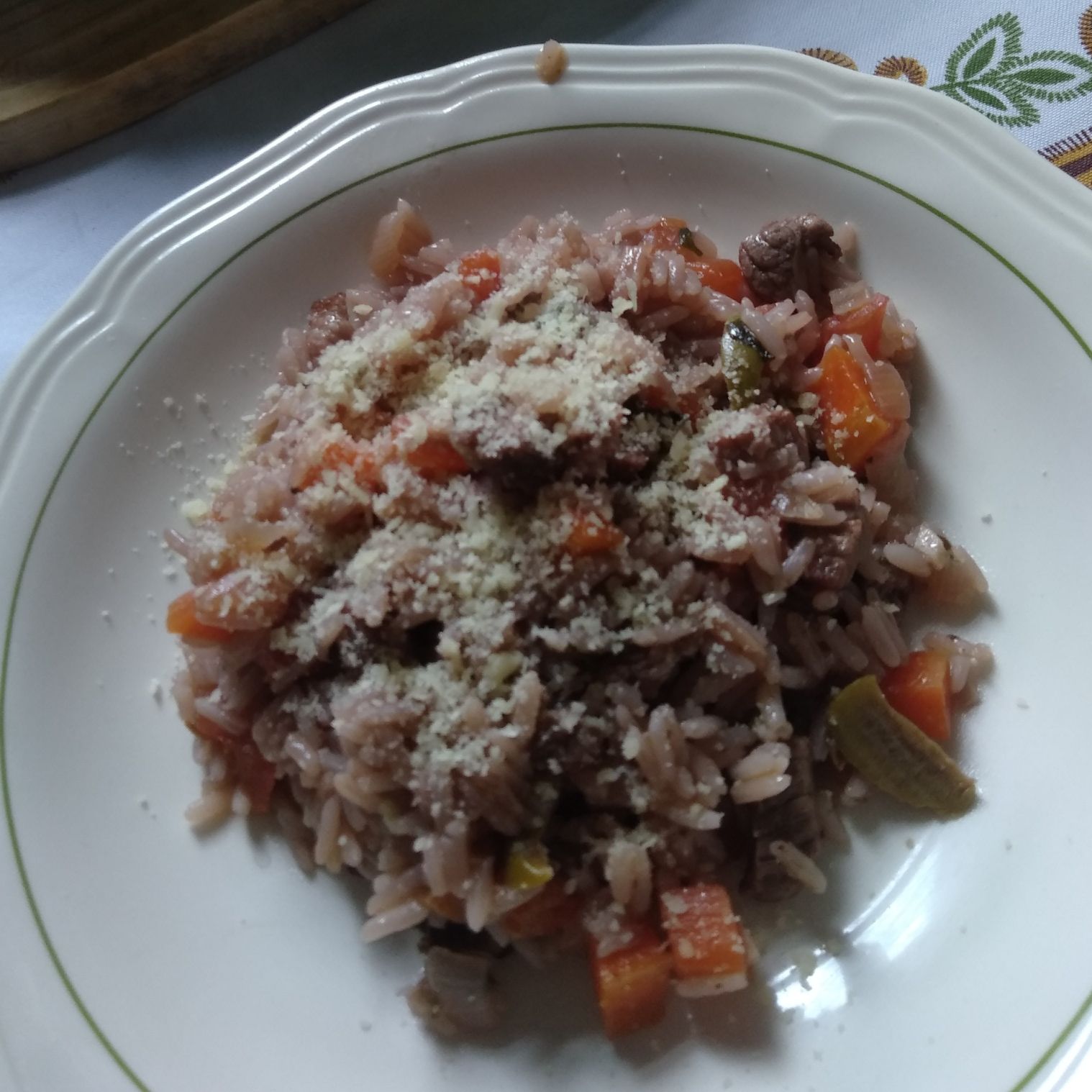 Risoto de carne (contra-filé) com vinho tinto