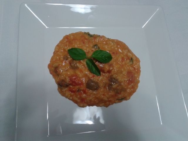 Risoto de filet mignon com tomate pelado