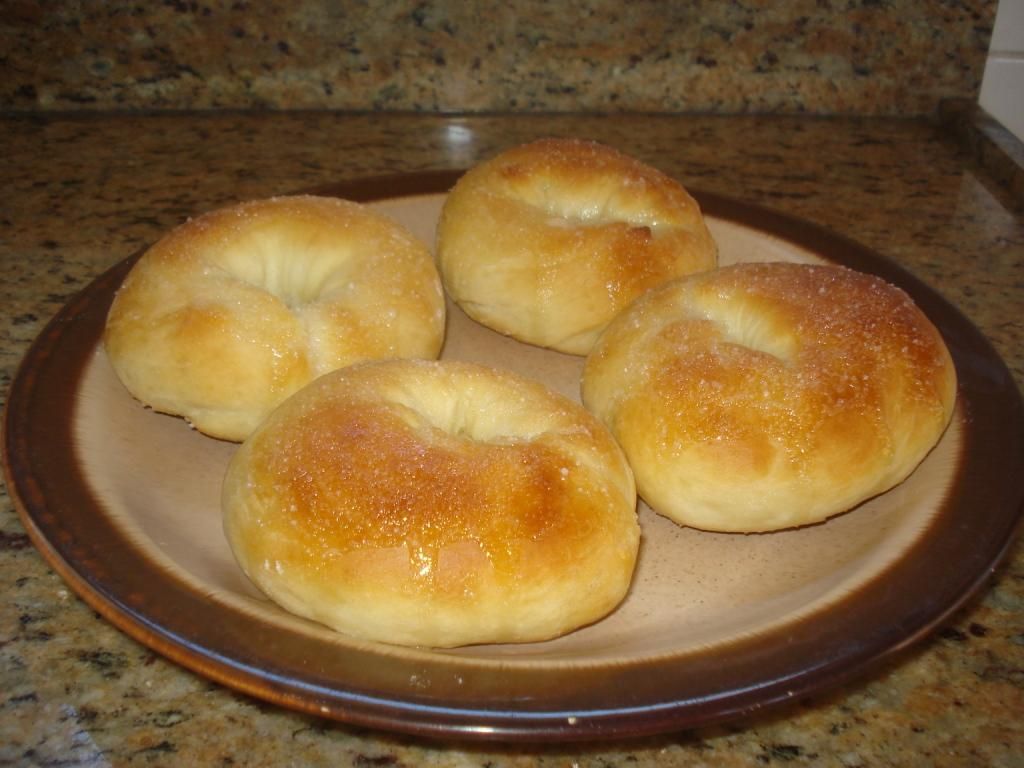 Rosca com calda de açúcar