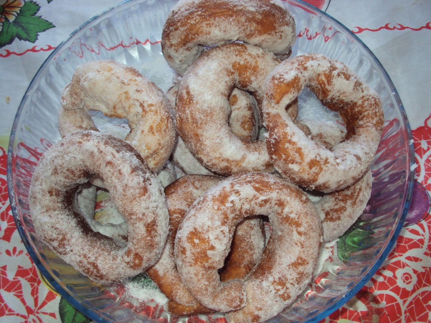 Rosquinha frita nevada