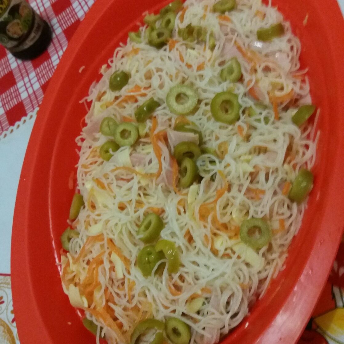 Salada bifum refrescante