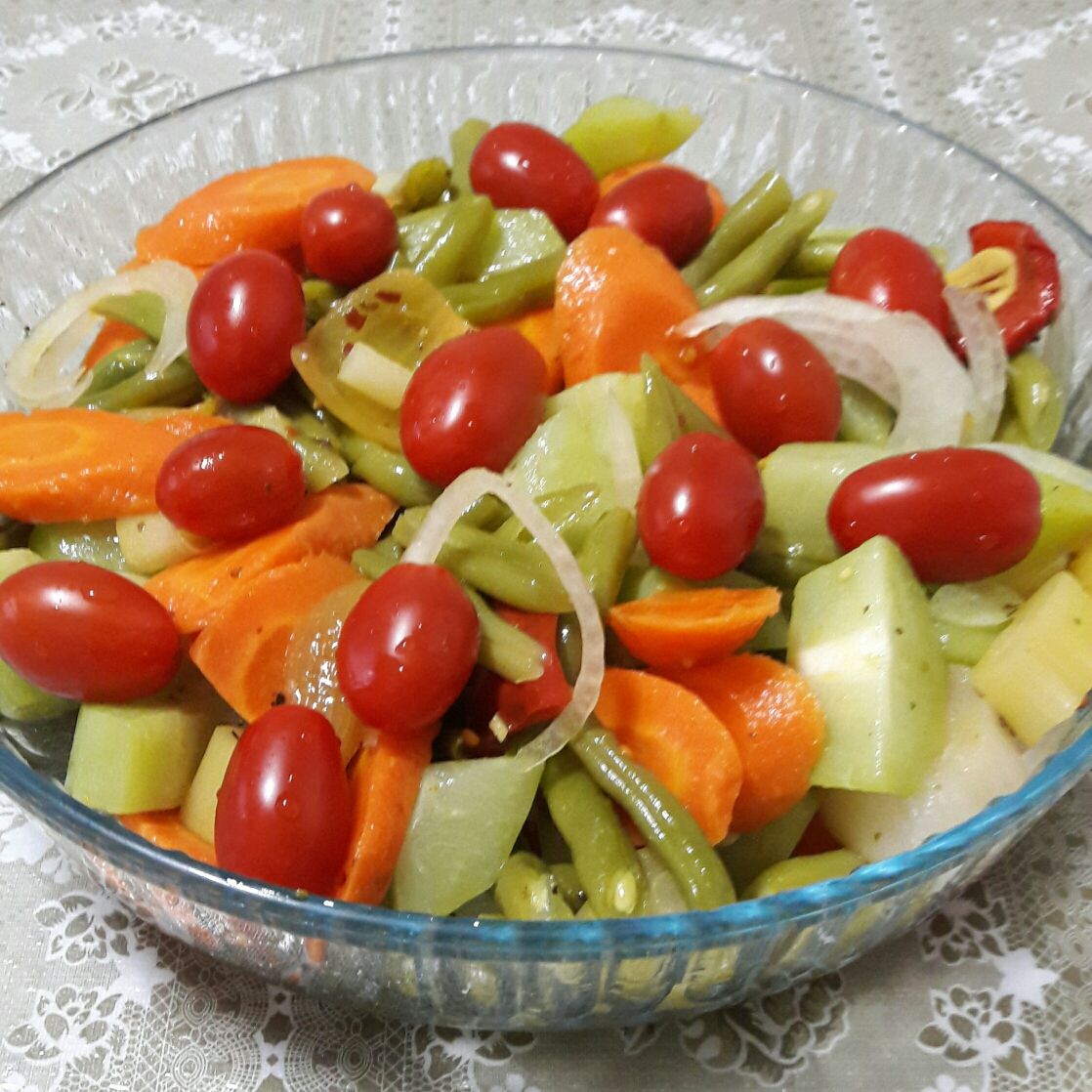 Salada de legumes cozidos no vapor