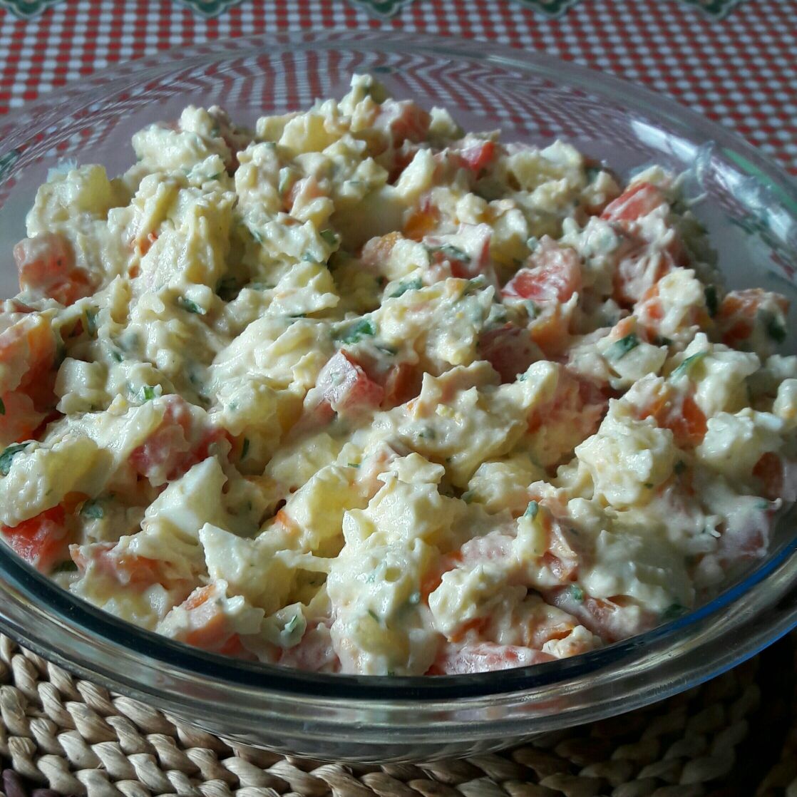 Salada de maionese completa