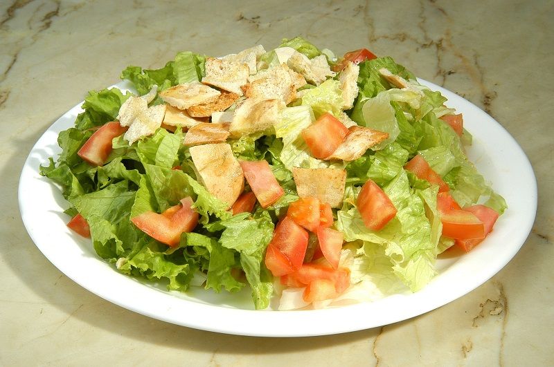 Salada fattoush Arabesco