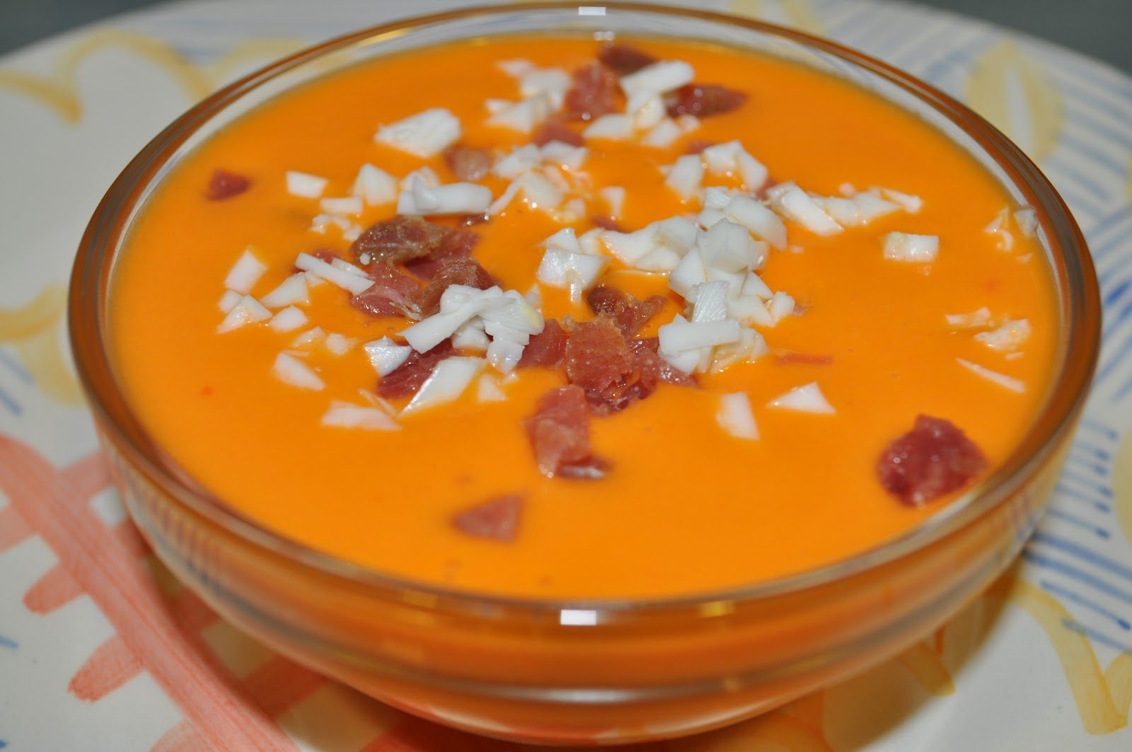 Salmorejo (sopa fria espanhola)