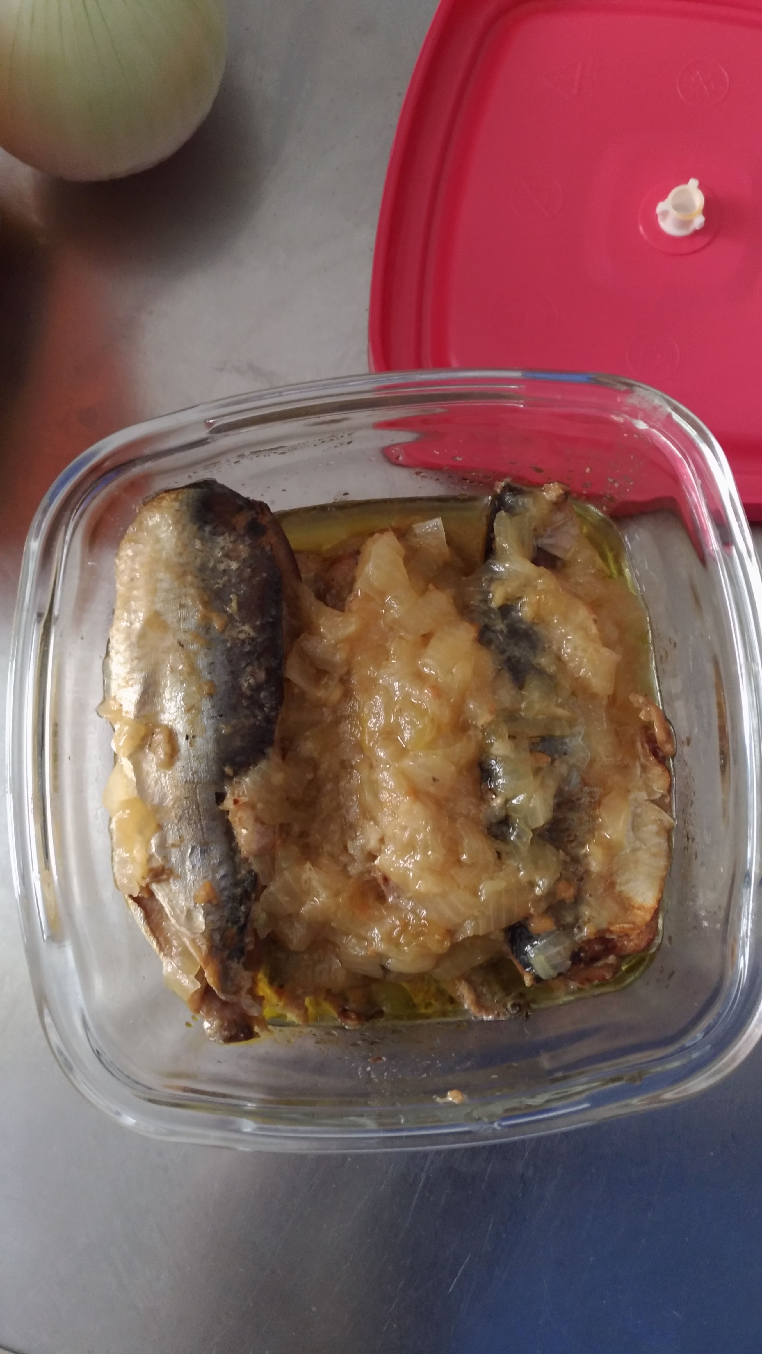 Sardinha prática na panela de pressão