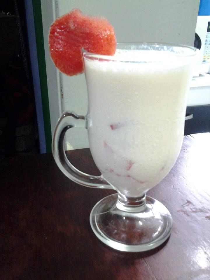 Smoothie de melão com ameixa