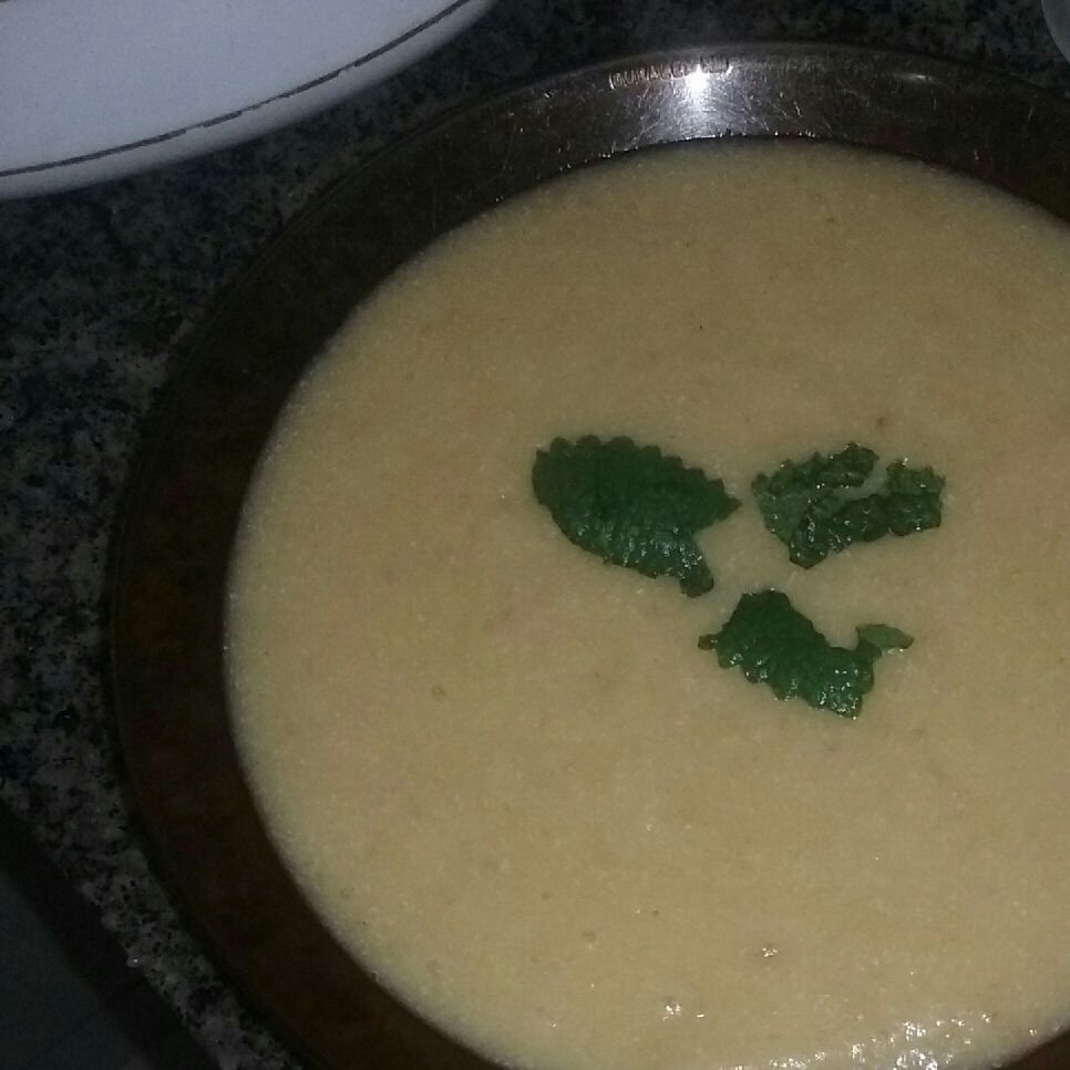 Sopa de batata cremosa