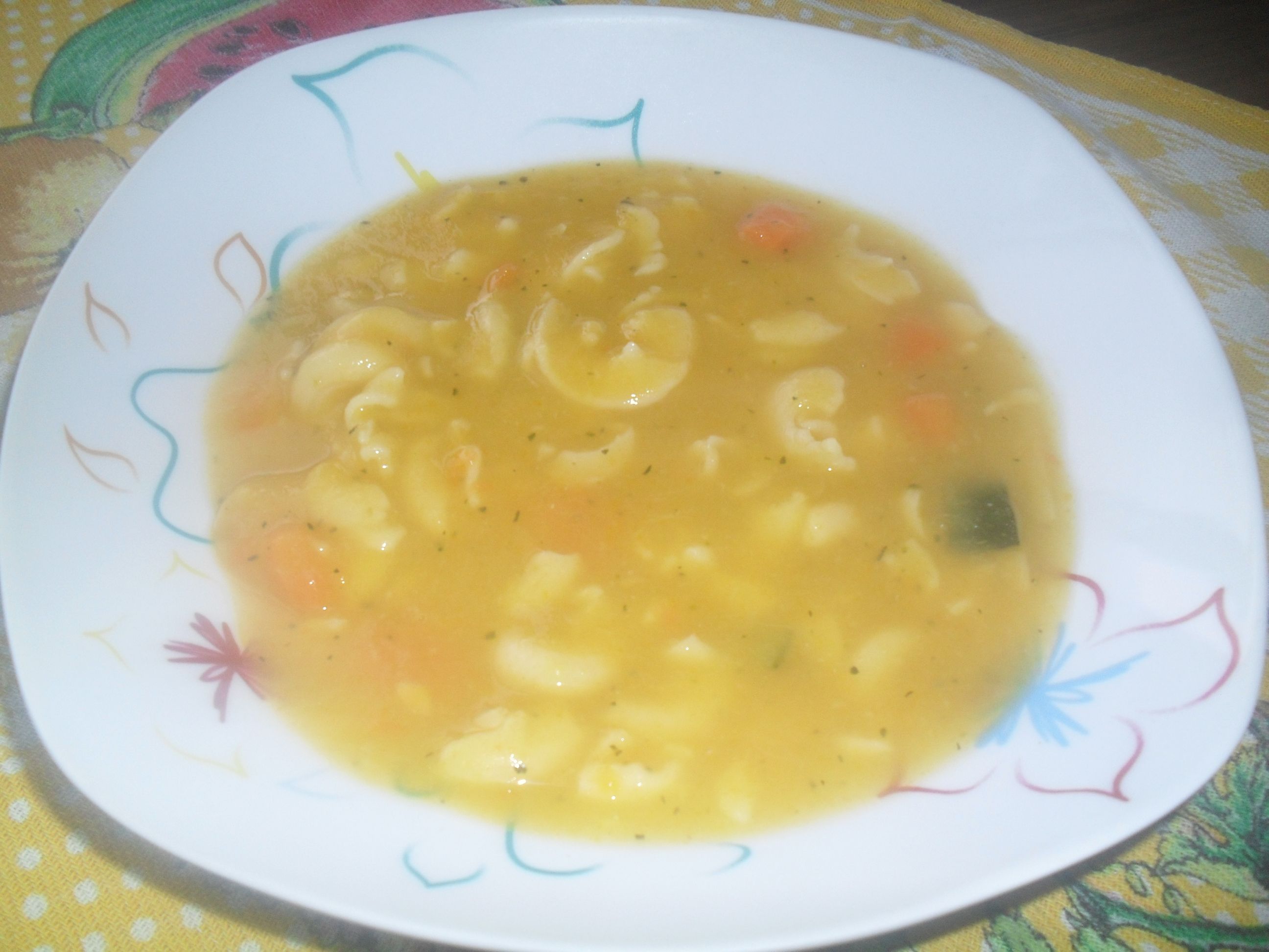 Sopa de legumes e massa