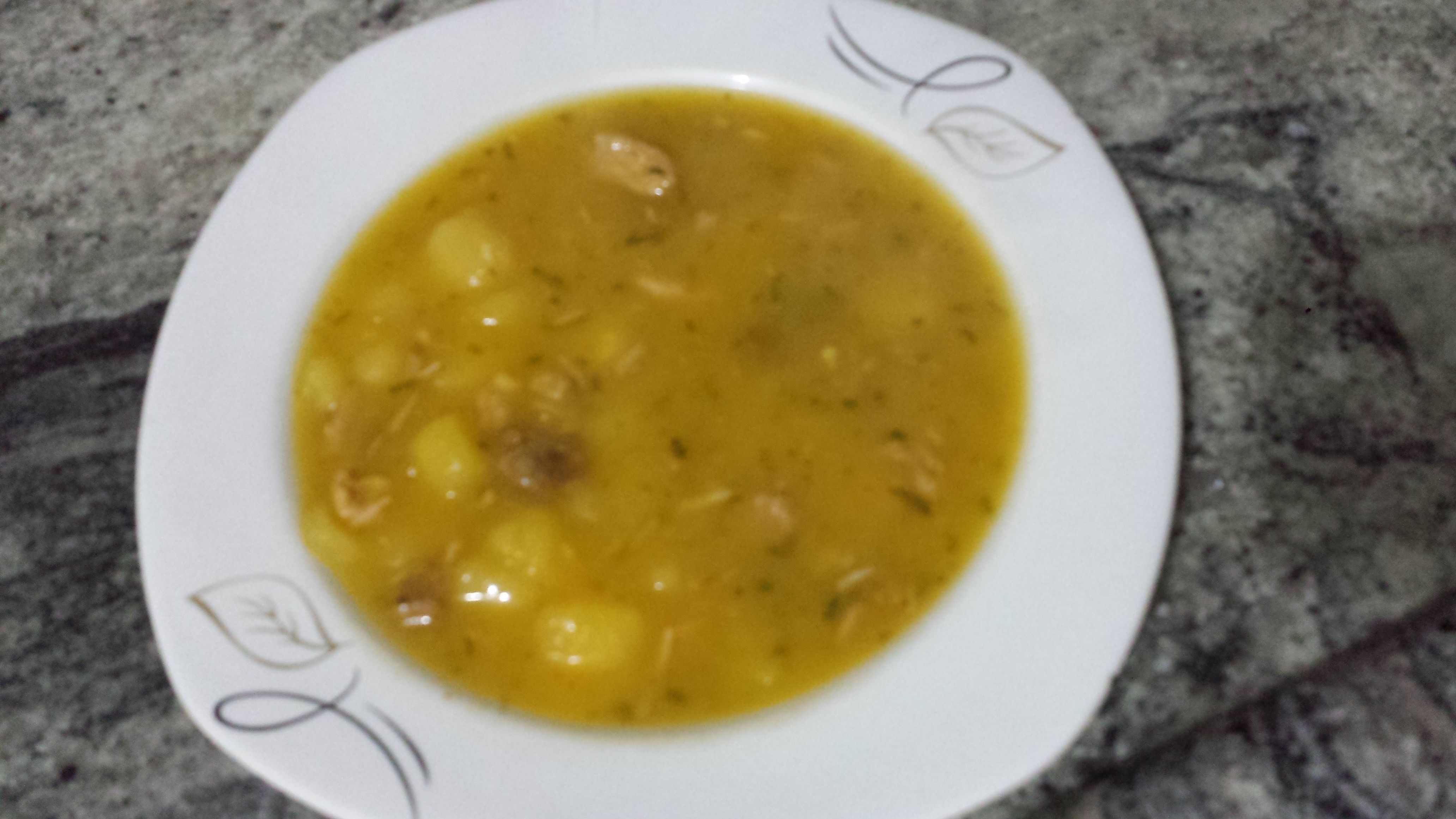 Sopa de mandioca fácil e deliciosa