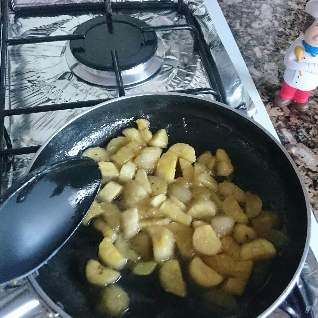 Sorvete de banana com cachaça