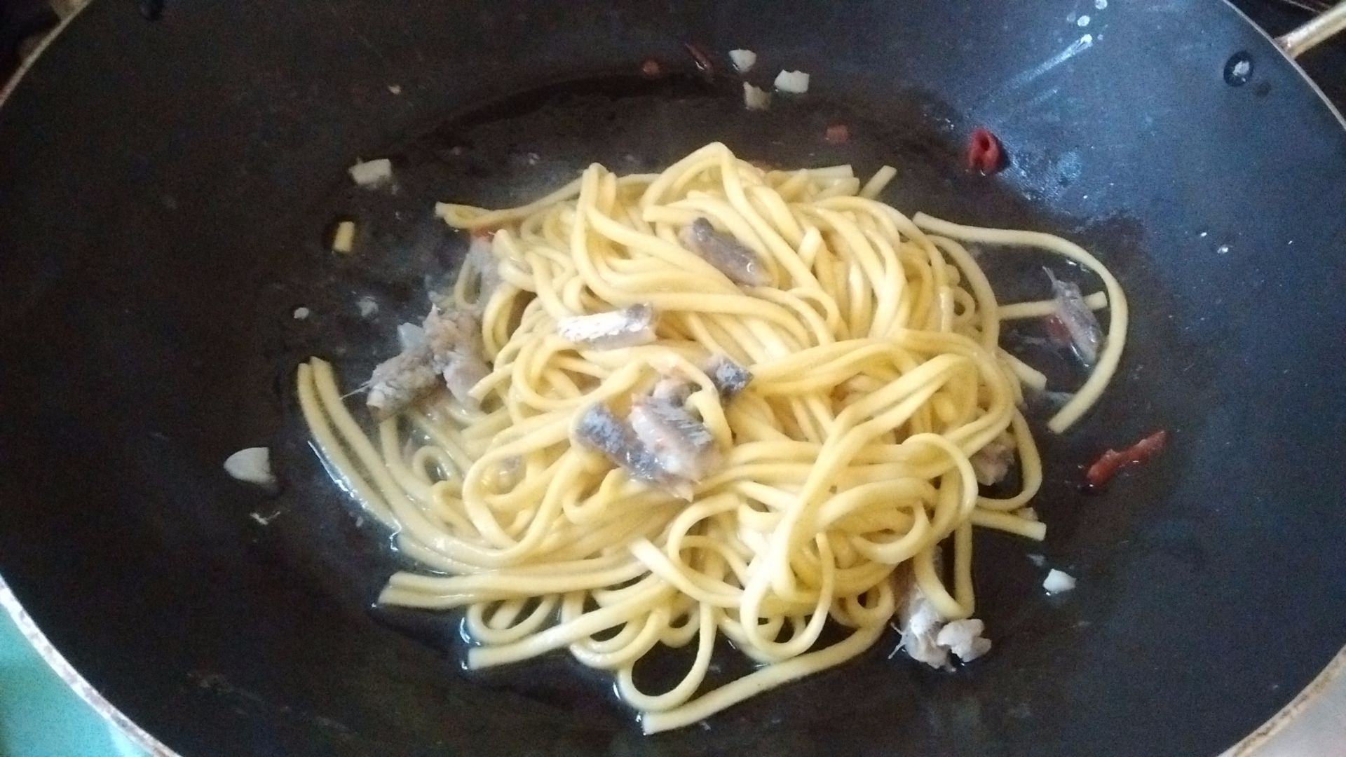 Spaghetti à la pangritata povera