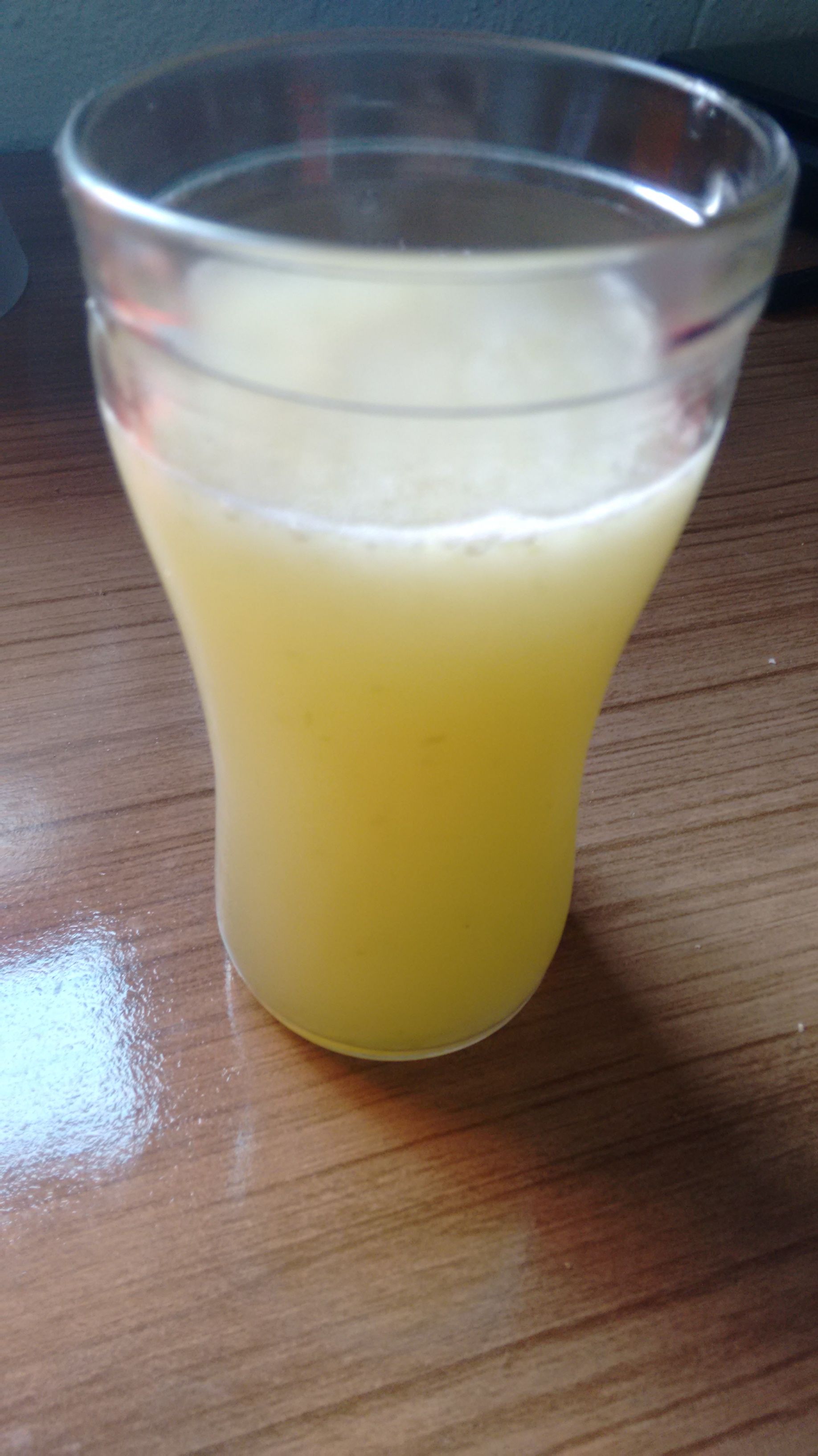 Suco de maçã verde com abacaxi