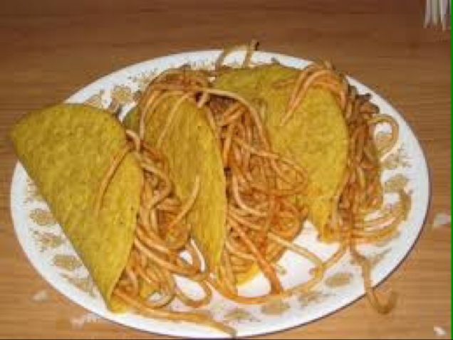 Tacos de macarrão