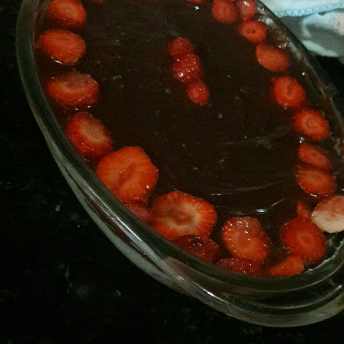 Torta bombom moranguinho