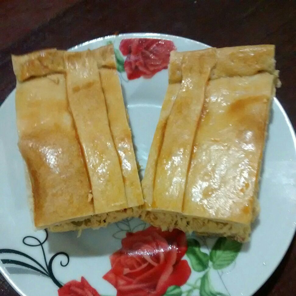 Torta de frango com ervilhas frescas