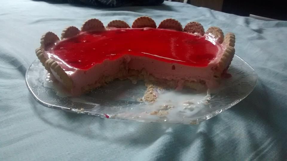 Torta de mousse de morango